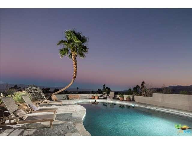 27 Stanford Dr