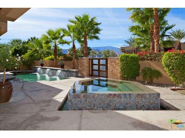 27 Stanford Dr