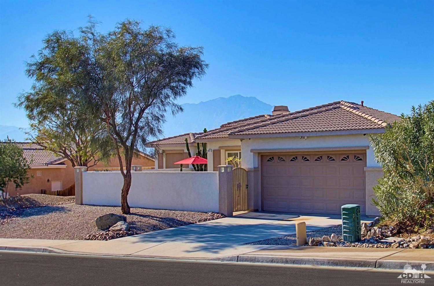 2 Shakespeare Ct