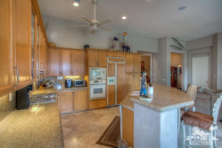 33 Via Bella, Rancho Mirage, CA 92270