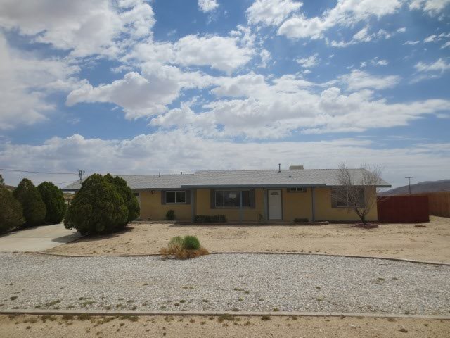 6861 Munz RdTwentynine Palms, CA, 92277San Bernardino County