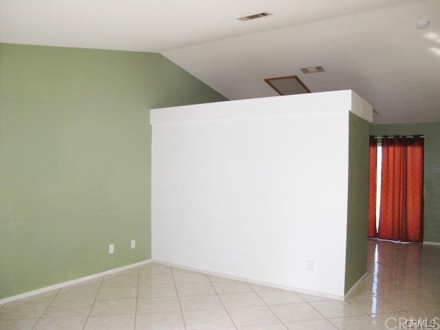 11886 Cambridge Street, Adelanto, CA 92301