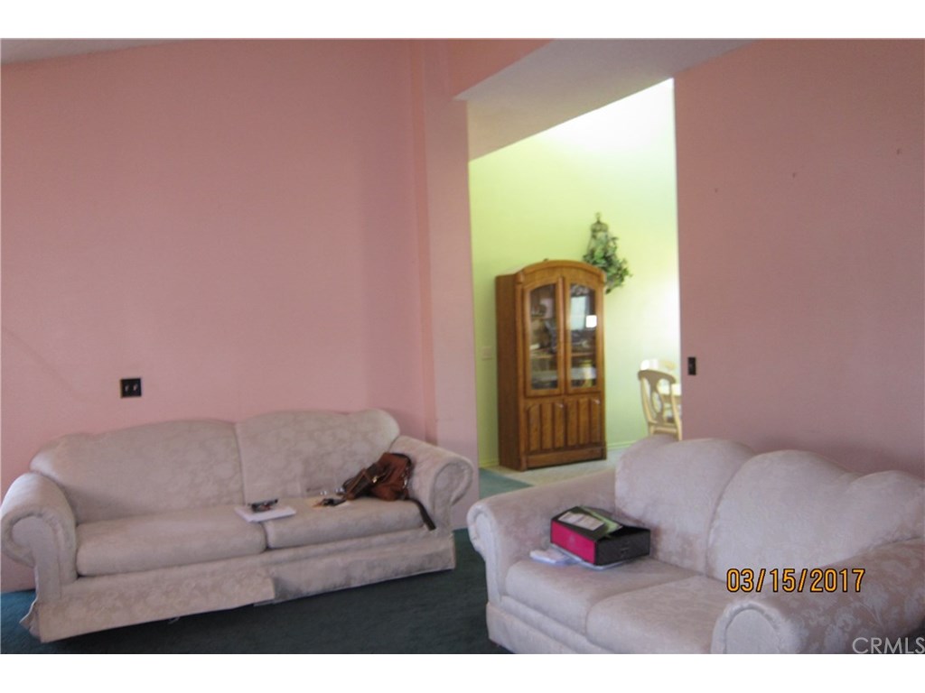 16754 Pauhaska Road, Apple Valley, CA 92307