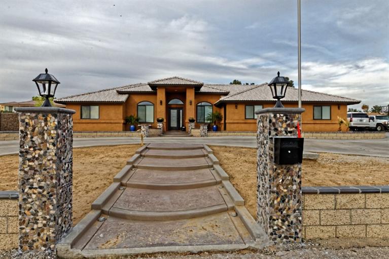 14985Apple Valley Road, Apple Valley, CA 92307