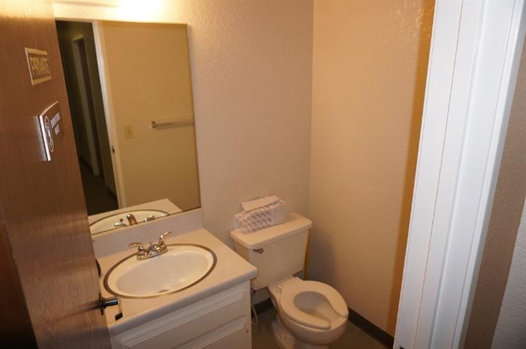 Apple Valley, CA 92307