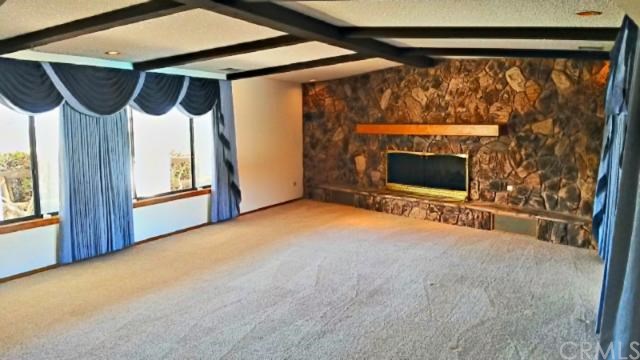 19838 Tomahawk Road, Apple Valley, CA 92307