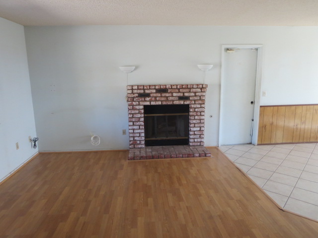 23951 Tahquitz RdApple Valley, CA, 92307San Bernardino County