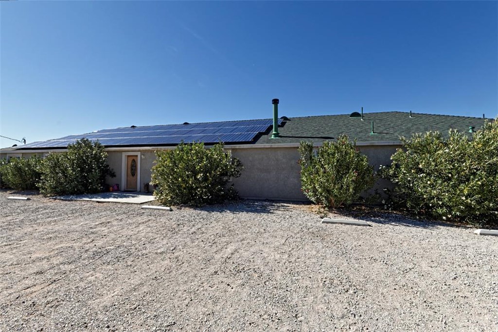 11860 Milpas Drive, Apple Valley, CA 92308