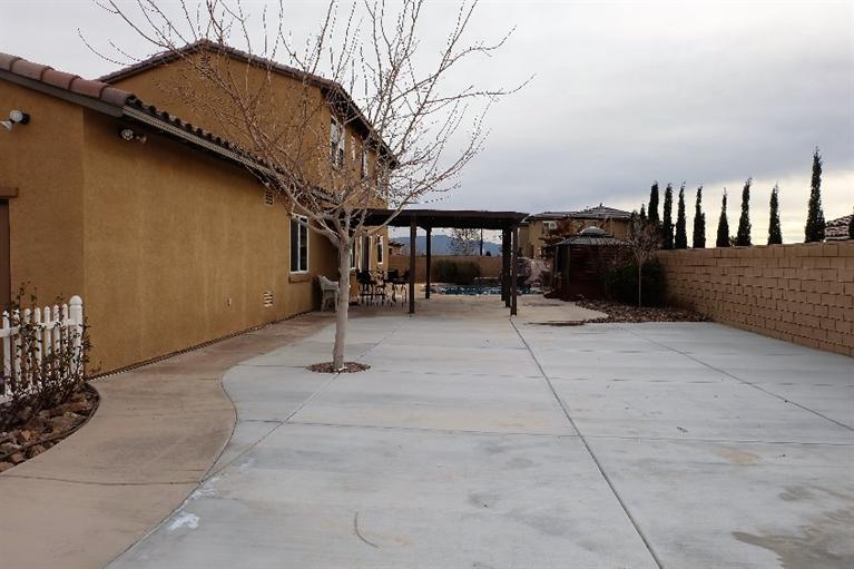 12920Topsham Bay, Apple Valley, United States 92308