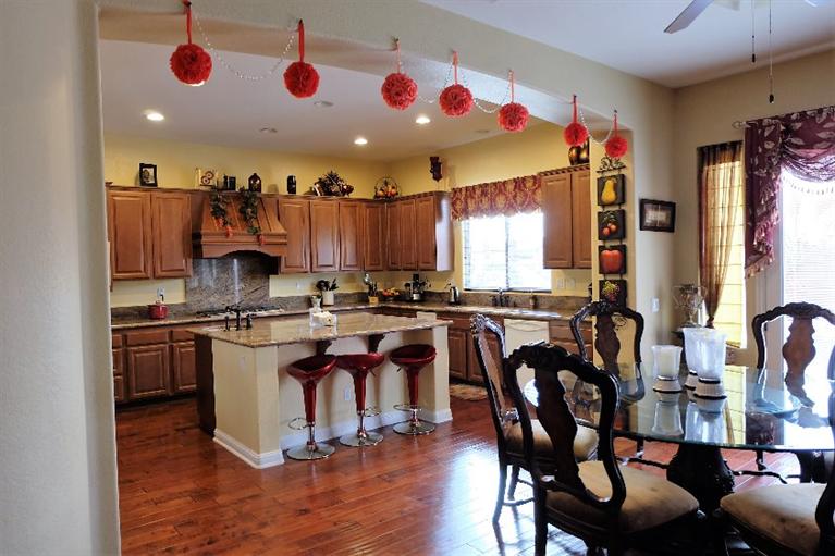 12920Topsham Bay, Apple Valley, United States 92308