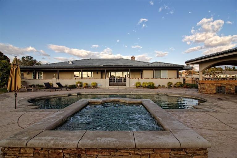13120Olathe Rd, Apple Valley, United States 92308