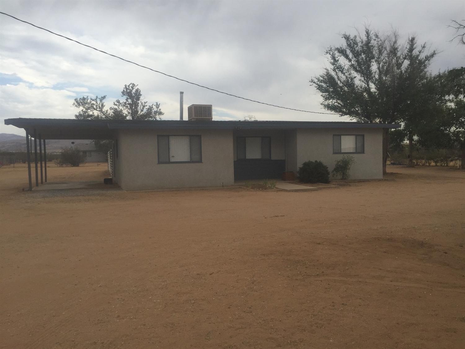 23119Minnetonka Road, Apple Valley, CA 92308