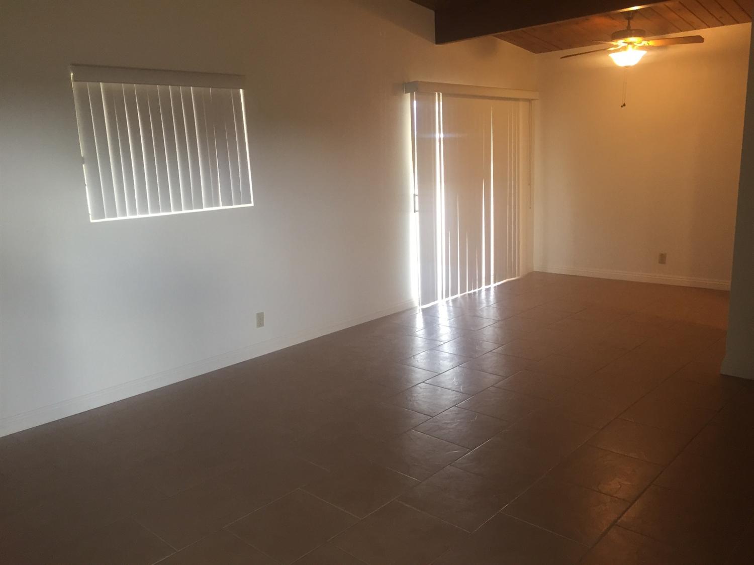 23119Minnetonka Road, Apple Valley, CA 92308