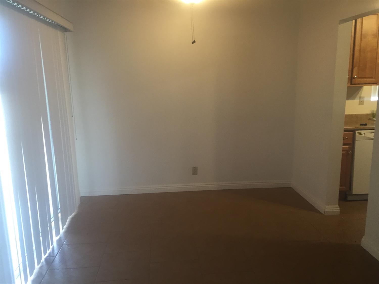 23119Minnetonka Road, Apple Valley, CA 92308