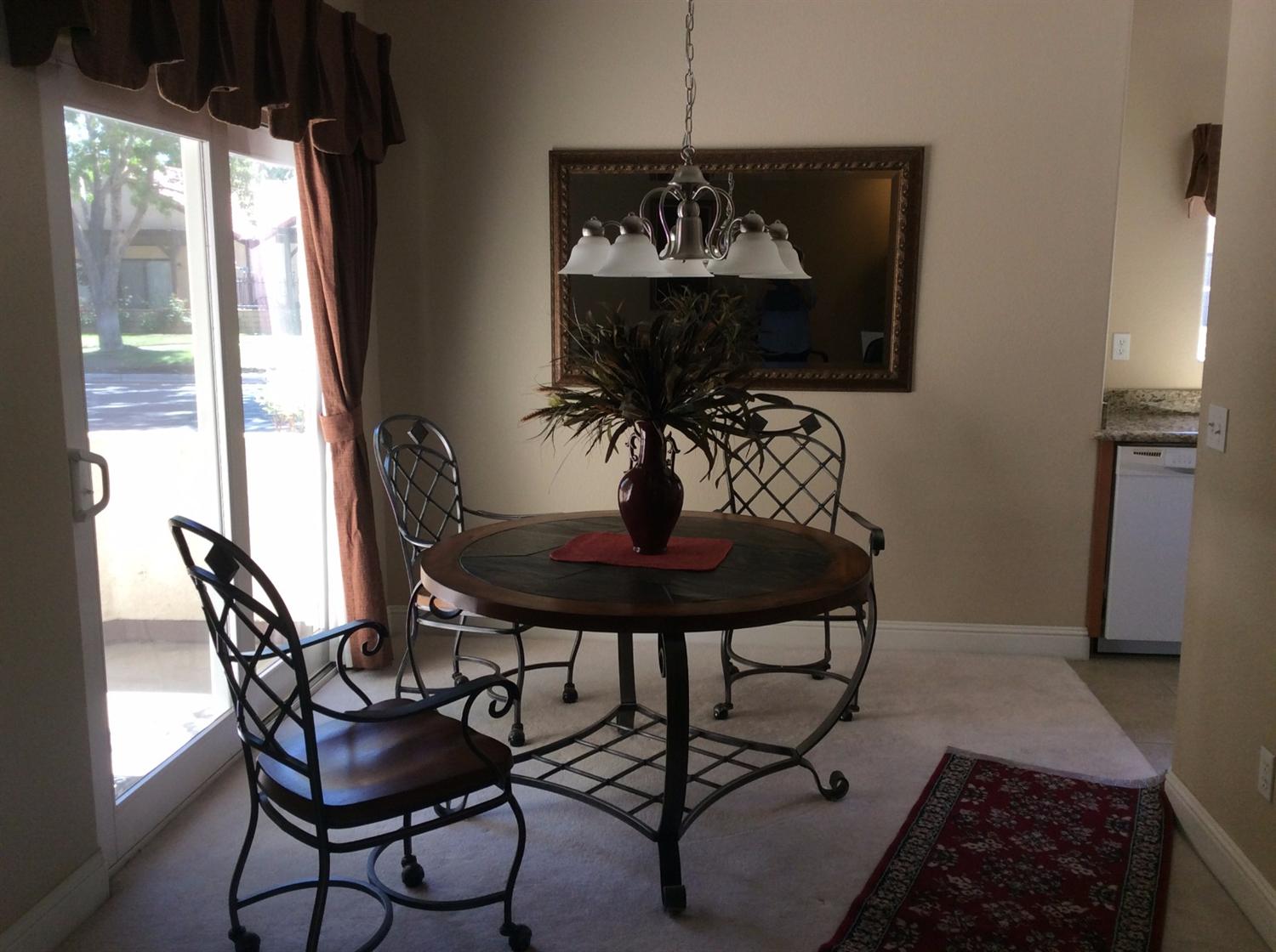 19255PALO VERDE DR Drive, Apple Valley, CA 92308