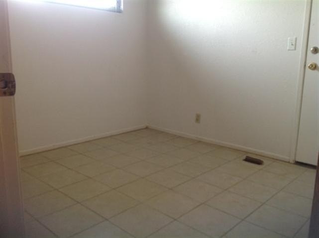 10841Sauk Court, Apple Valley, CA 92308