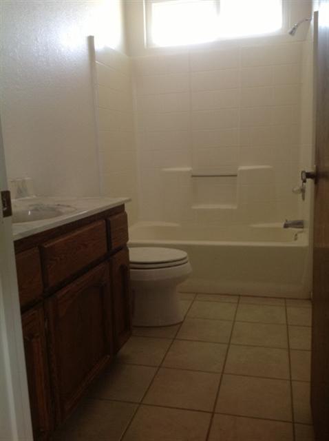 10841Sauk Court, Apple Valley, CA 92308