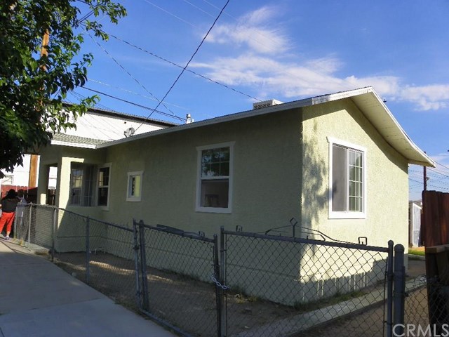 113 E White Street, Barstow, CA 92311