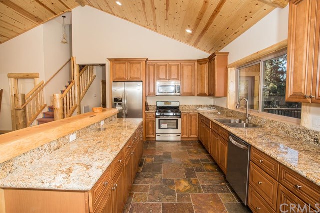 42216 Eagle Ridge Drive, Big Bear, CA 92314