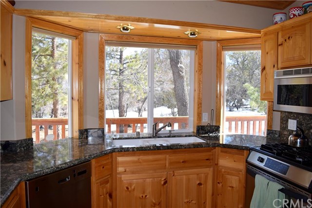 1760 Angels Camp Road, Big Bear, CA 92314