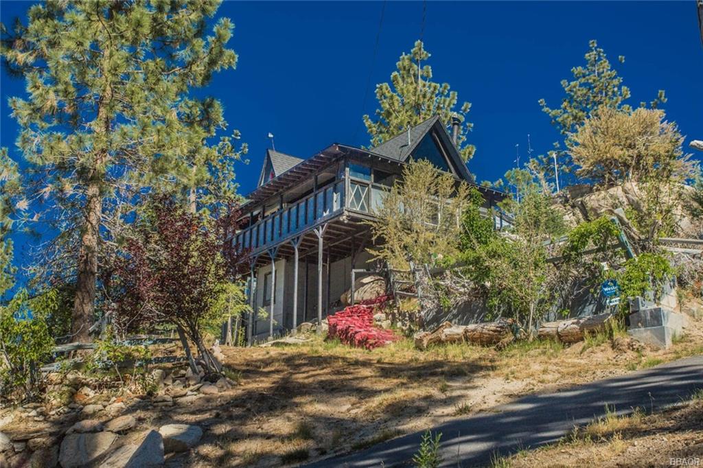 39233 Lark Spur, Big Bear Lake, CA 92315
