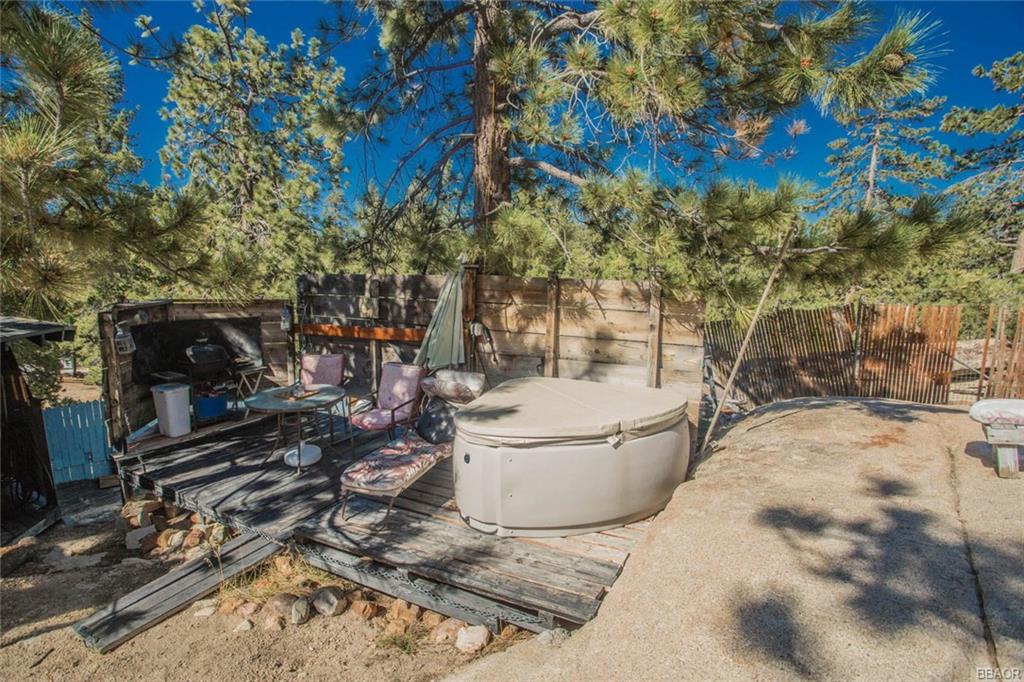 39233 Lark Spur, Big Bear Lake, CA 92315