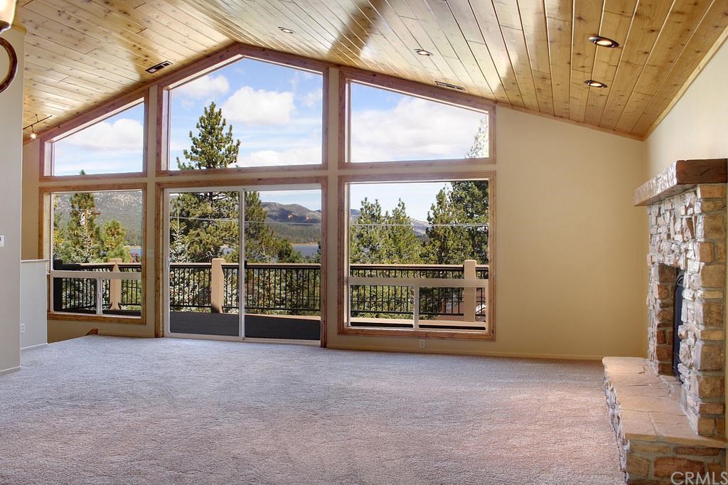 40189 Lakeview Drive, Big Bear, CA 92315