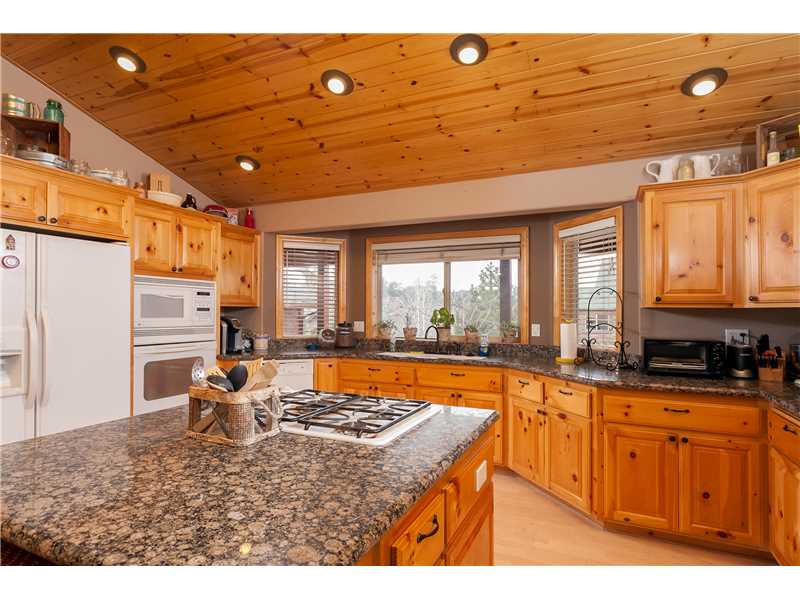 453 FALLENLEAF, Big Bear Lake, CA 92315
