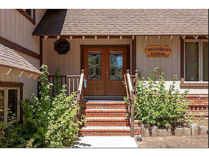 41744 SWAN DR., Big Bear Lake, CA 92315