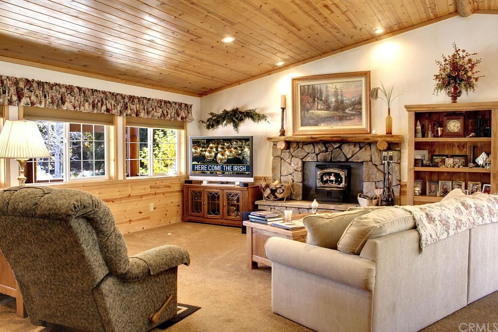 42680 Edgehill Drive, Big Bear, CA 92315