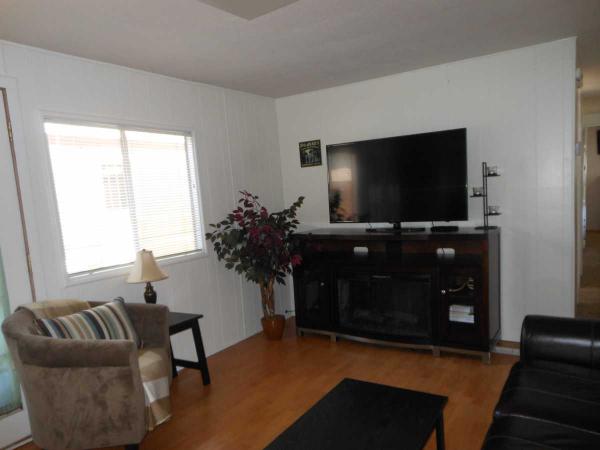 Trails End MHC-55+475 Thrush Dr #32Big Bear Lake, CA 92315