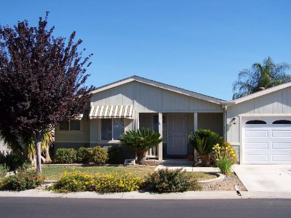 Plantation on the Lake320 Sequoia LaneCalimesa, CA 92320