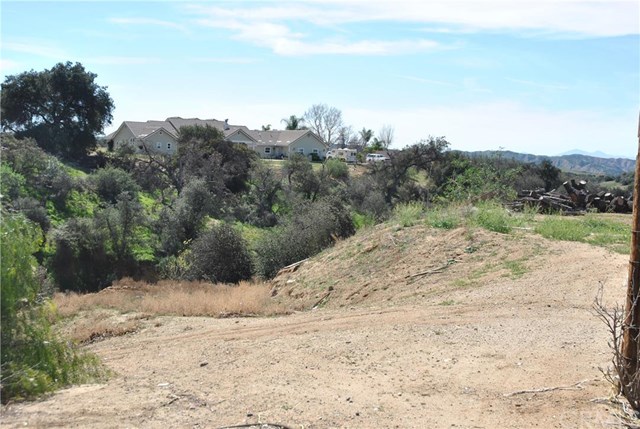 867 West Countyline Road, Calimesa, CA 92320