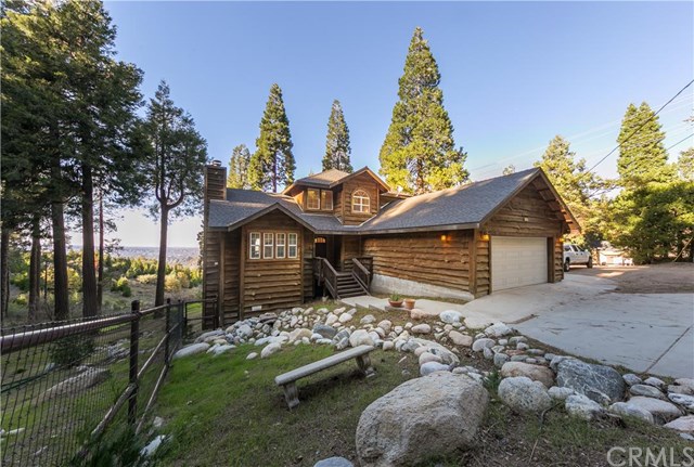 21750 Ballenger, Crestline, CA 92322