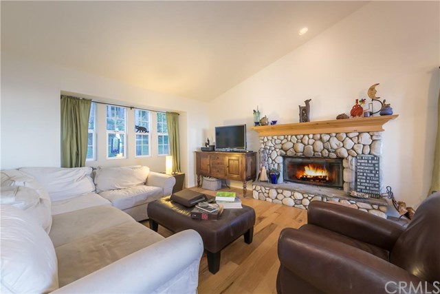 21750 Ballenger, Crestline, CA 92322