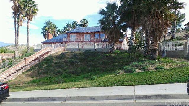 1588 Mohave Drive, Colton, CA 92324