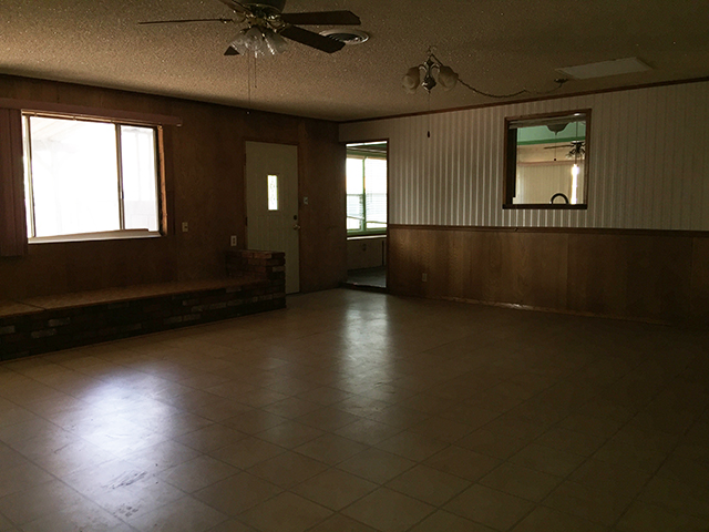 9733 Palmetto AveFontana, CA, 92335San Bernardino County