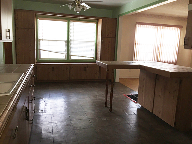 9733 Palmetto AveFontana, CA, 92335San Bernardino County