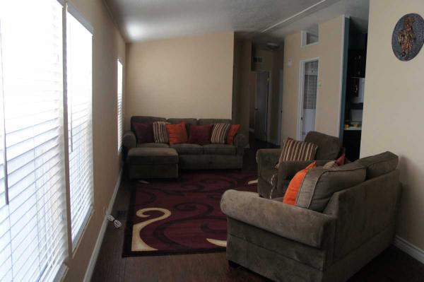 Villa Fontana 17377 Valley Boulevard #29Fontana, CA 92335