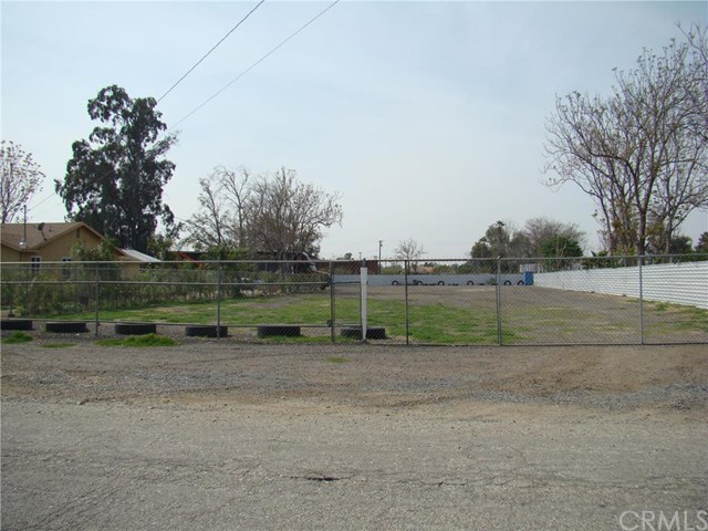 9898 Carob Avenue, Fontana, CA 92335