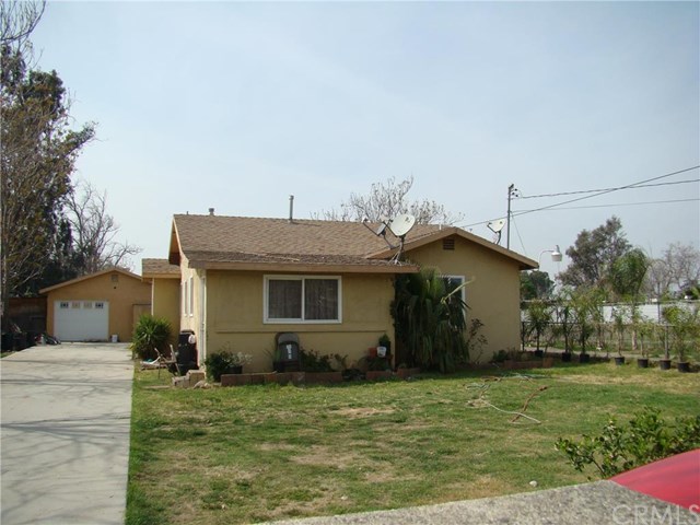 9898 Carob Avenue, Fontana, CA 92335