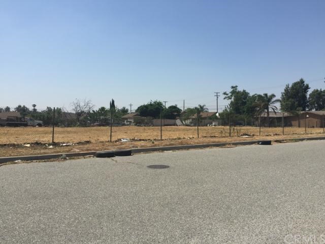 8967 Redwood Avenue, Fontana, CA 92335