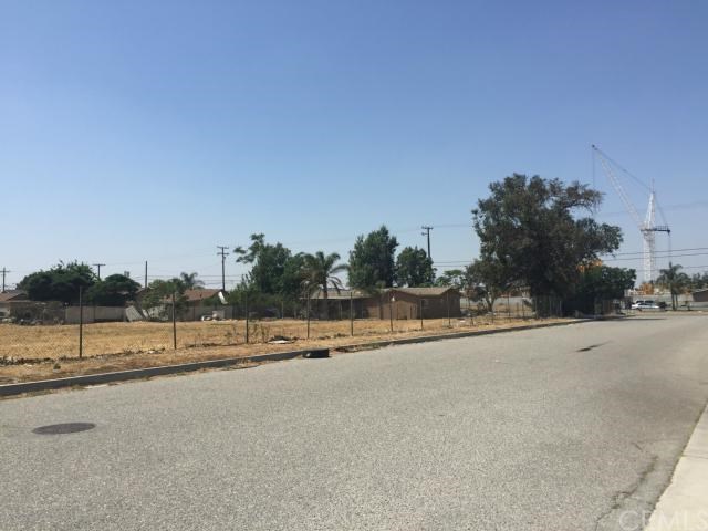 8967 Redwood Avenue, Fontana, CA 92335