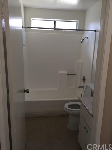 16296 Merrill Avenue, Fontana, CA 92335