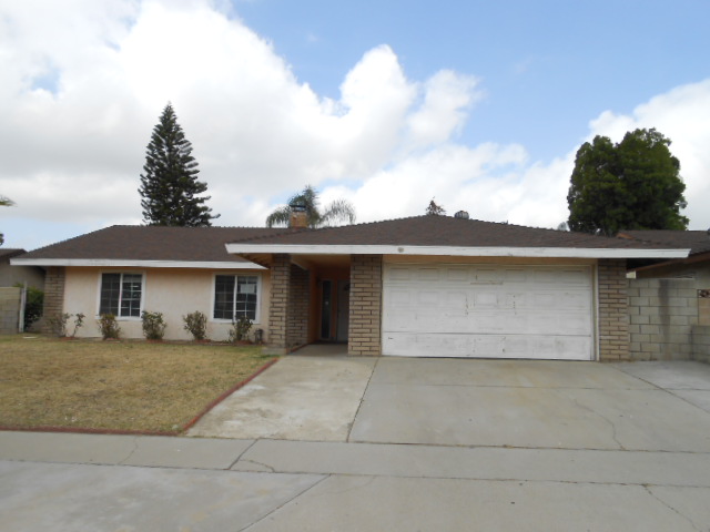 9004 Rosecrest LaneFontana, CA, 92335San Bernardino County