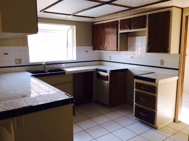 18102 Bonnie LnFontana, CA, 92335San Bernardino County