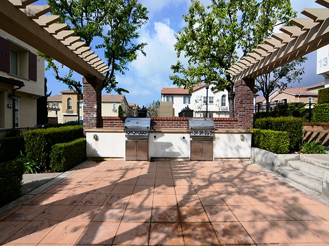 15723 Parkhouse Drive #43Fontana, CA, 92336San Bernardino County