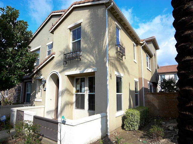 15723 Parkhouse Drive #43Fontana, CA, 92336San Bernardino County