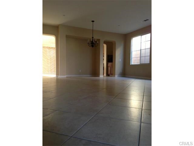 5662 Galasso Avenue, Fontana, CA 92336