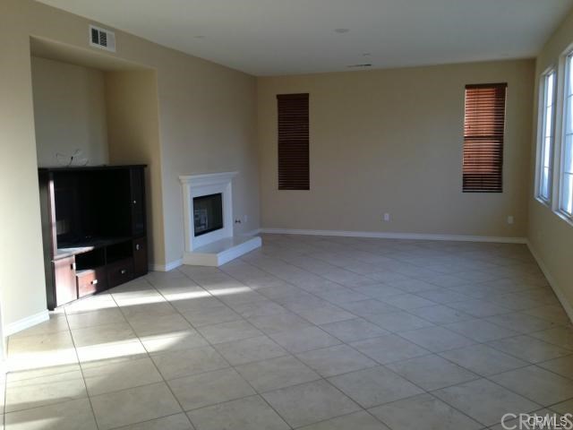 5662 Galasso Avenue, Fontana, CA 92336